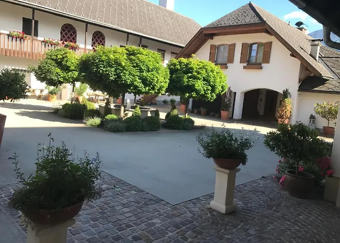 Apartament Stylische Gartenwohnung Mit Bergblick