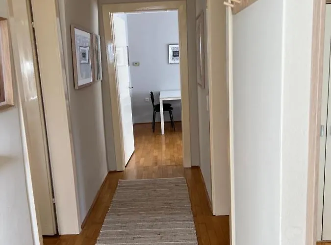 Stylische Gartenwohnung Mit Bergblick