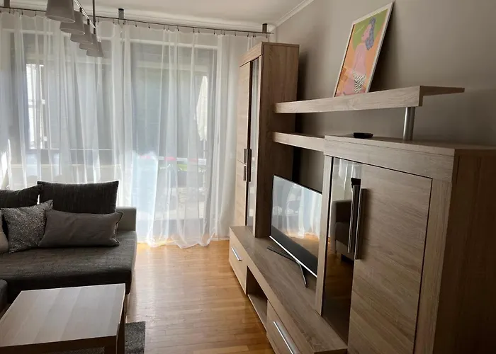 Stylische Gartenwohnung Mit Bergblick Apartment *